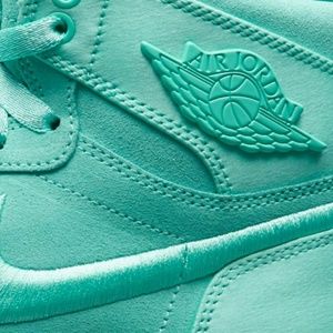 Meet your Posher, Skyler